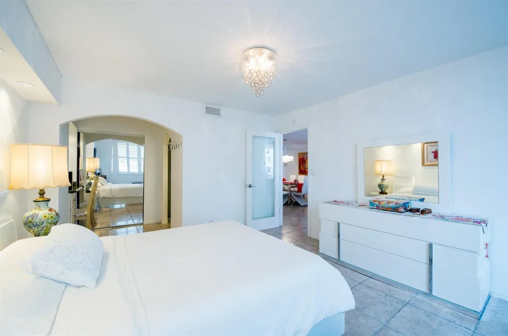 101 Briny Avenue #810 Pompano Beach, FL 33062