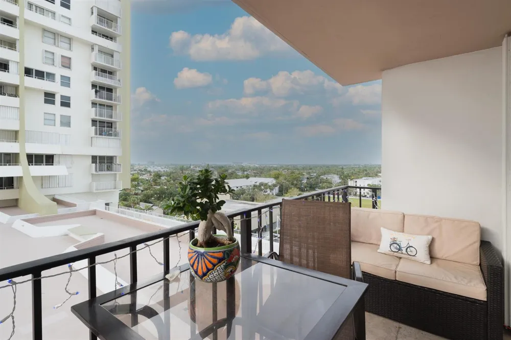 101 Briny Avenue #810 Pompano Beach, FL 33062