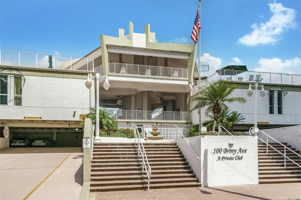101 Briny Avenue #810 Pompano Beach, FL 33062