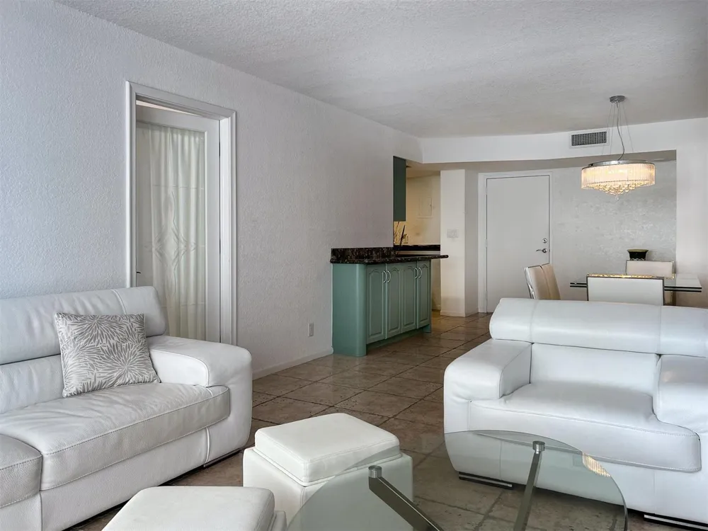 101 Briny Avenue #810 Pompano Beach, FL 33062