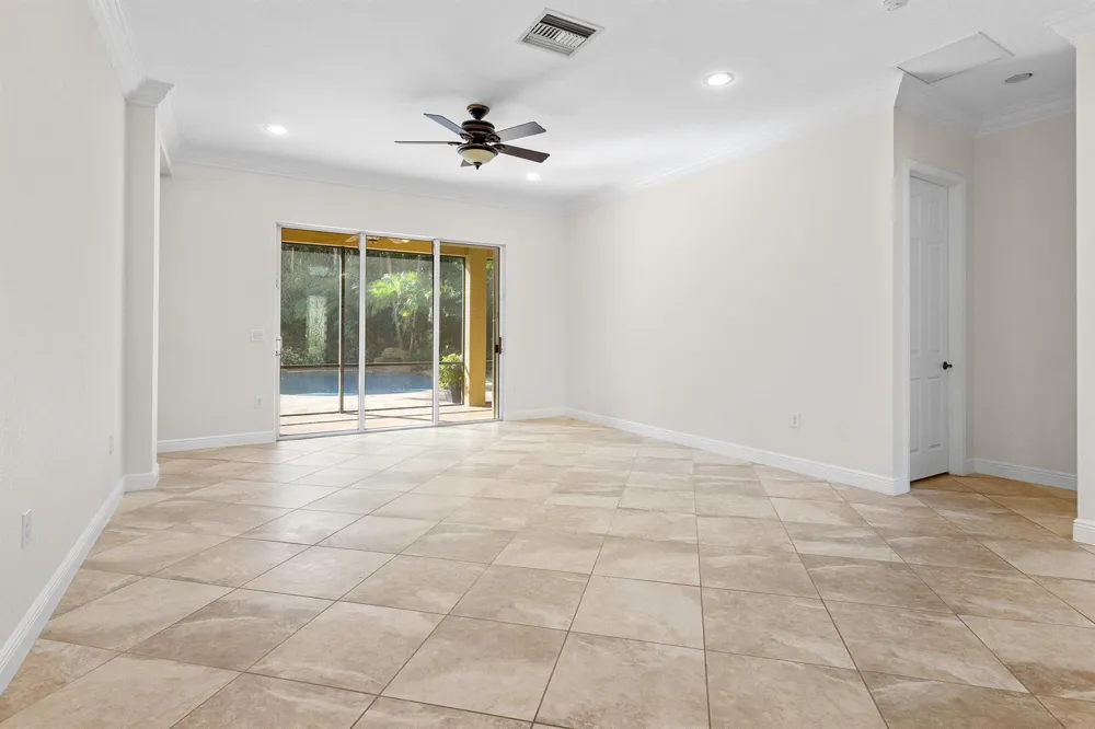 11939 Fox Hill Circle Boynton Beach, FL 33473