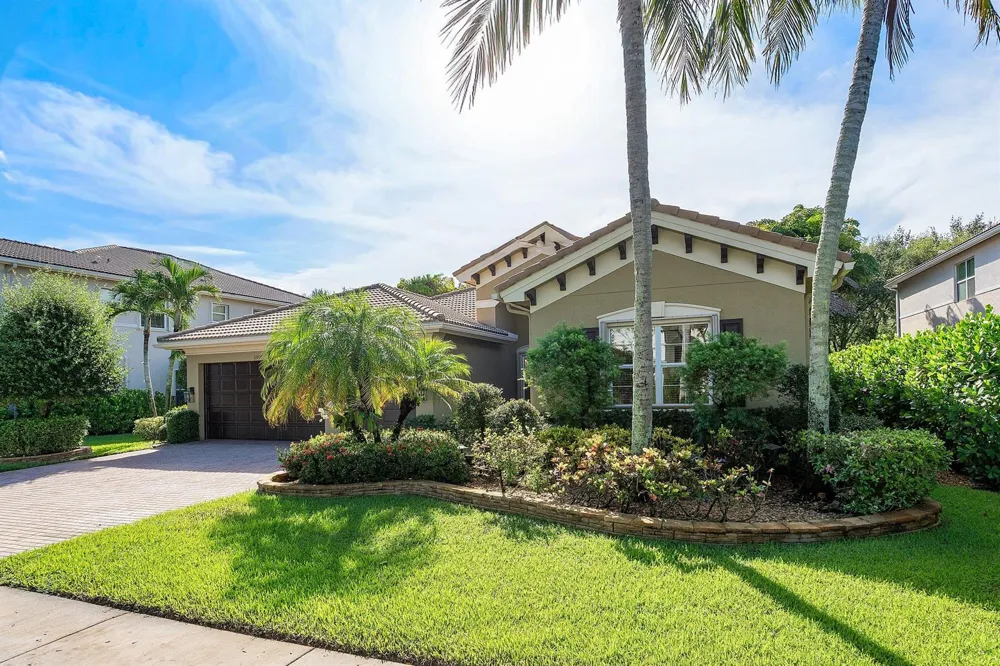 11939 Fox Hill Circle Boynton Beach, FL 33473