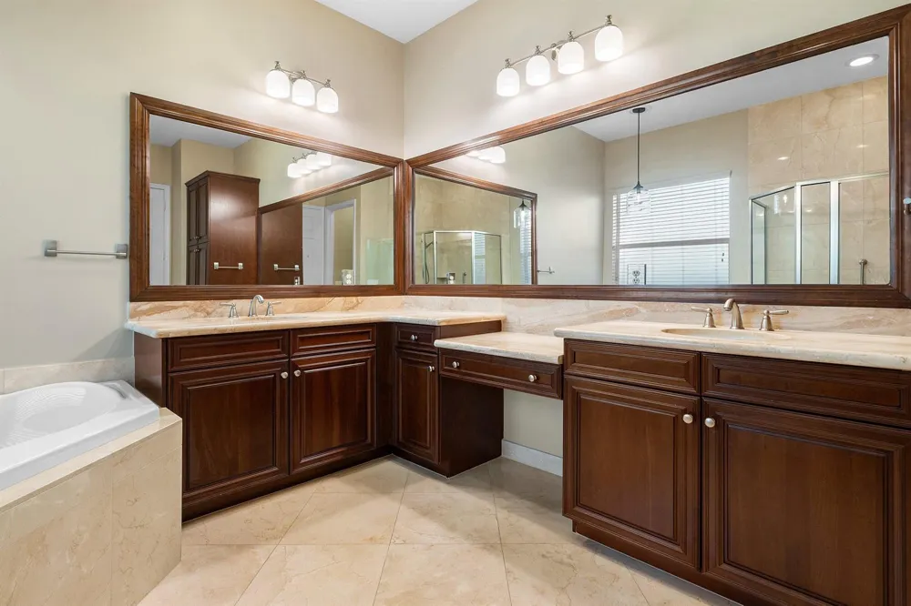 11939 Fox Hill Circle Boynton Beach, FL 33473