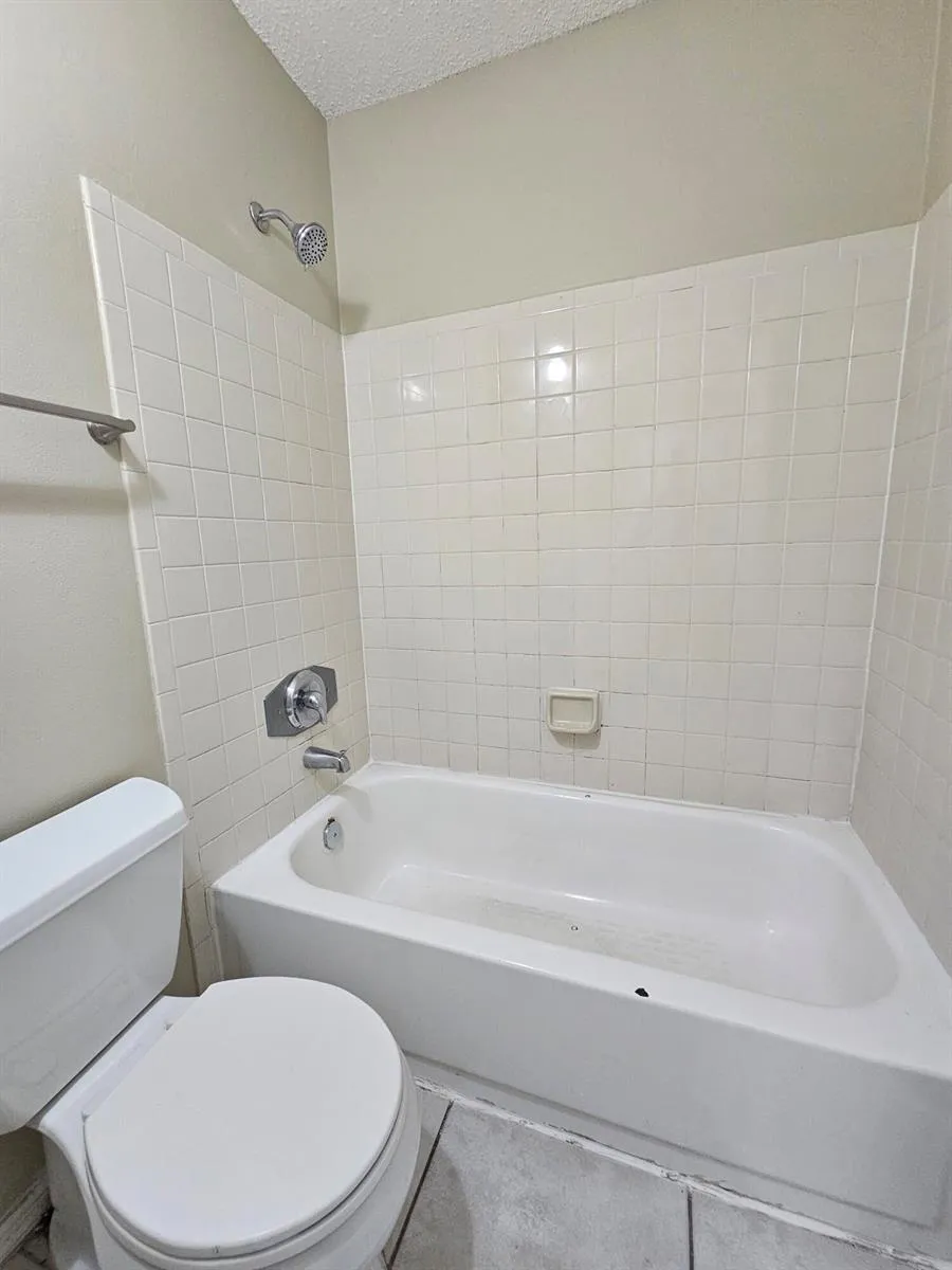 2307 CONGRESS AVENUE #34 Boynton Beach, FL 33426