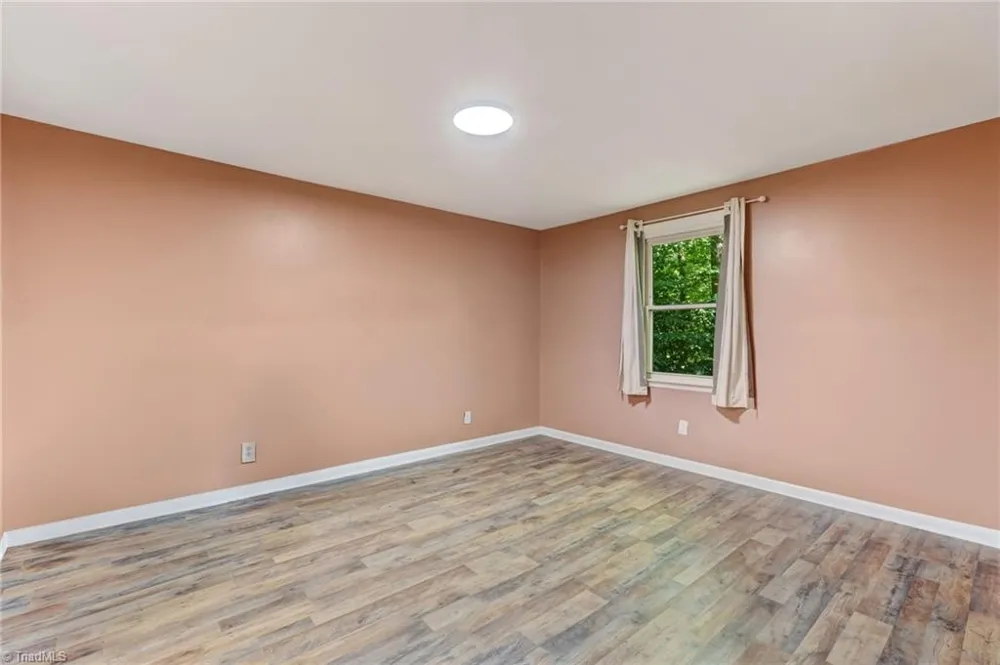 1030 Haywood Street Eden, NC 27288