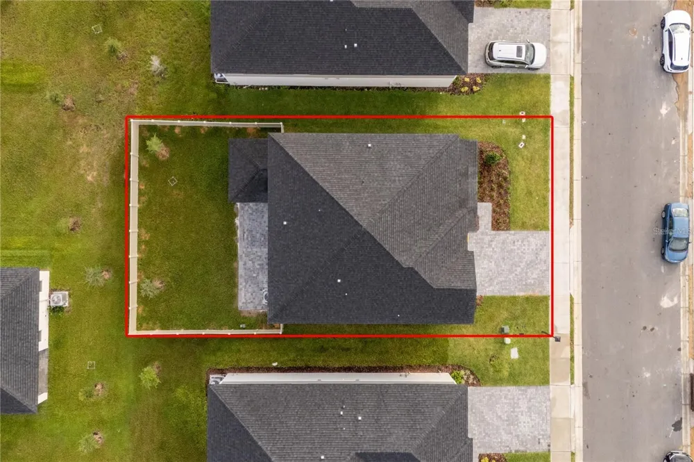 2248 HEN ROAD Minneola, FL 34715