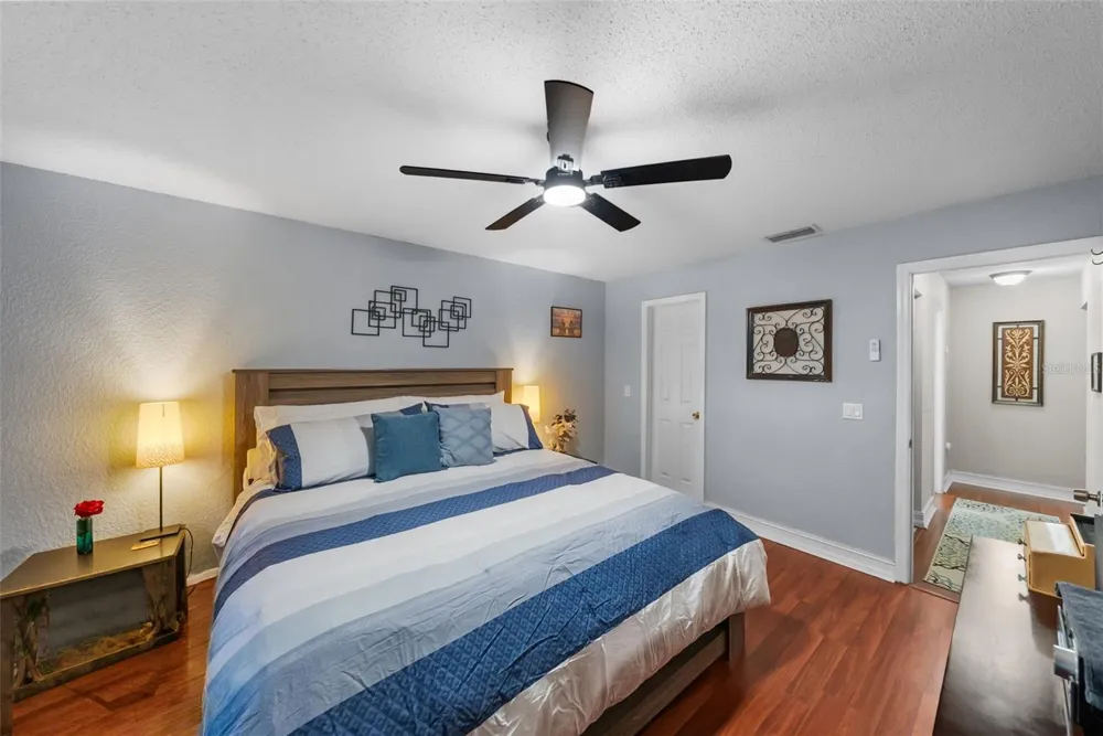 200 COUNTRY CLUB DRIVE #108 Largo, FL 33771