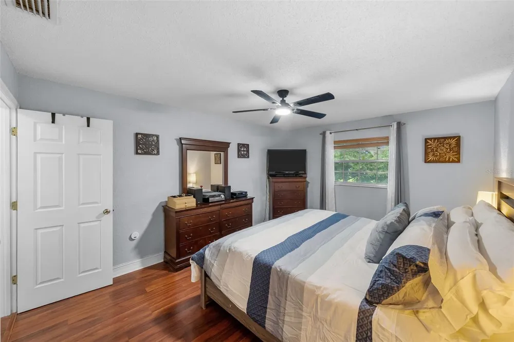 200 COUNTRY CLUB DRIVE #108 Largo, FL 33771