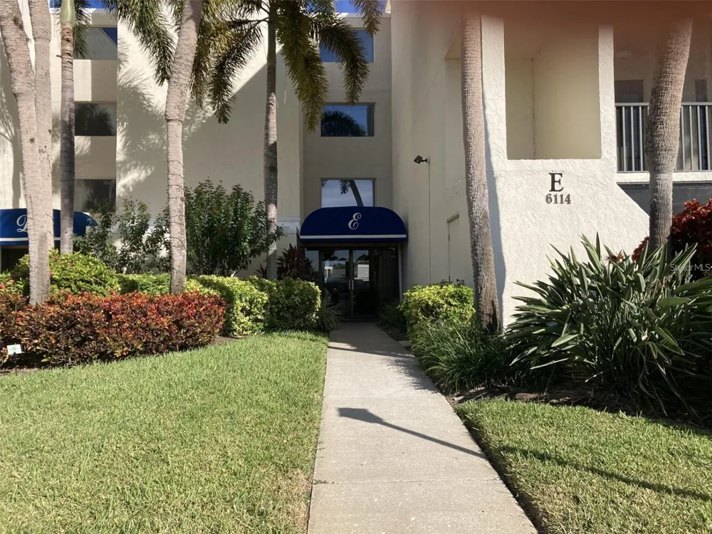 6114 43RD STREET W #101E Bradenton, FL 34210
