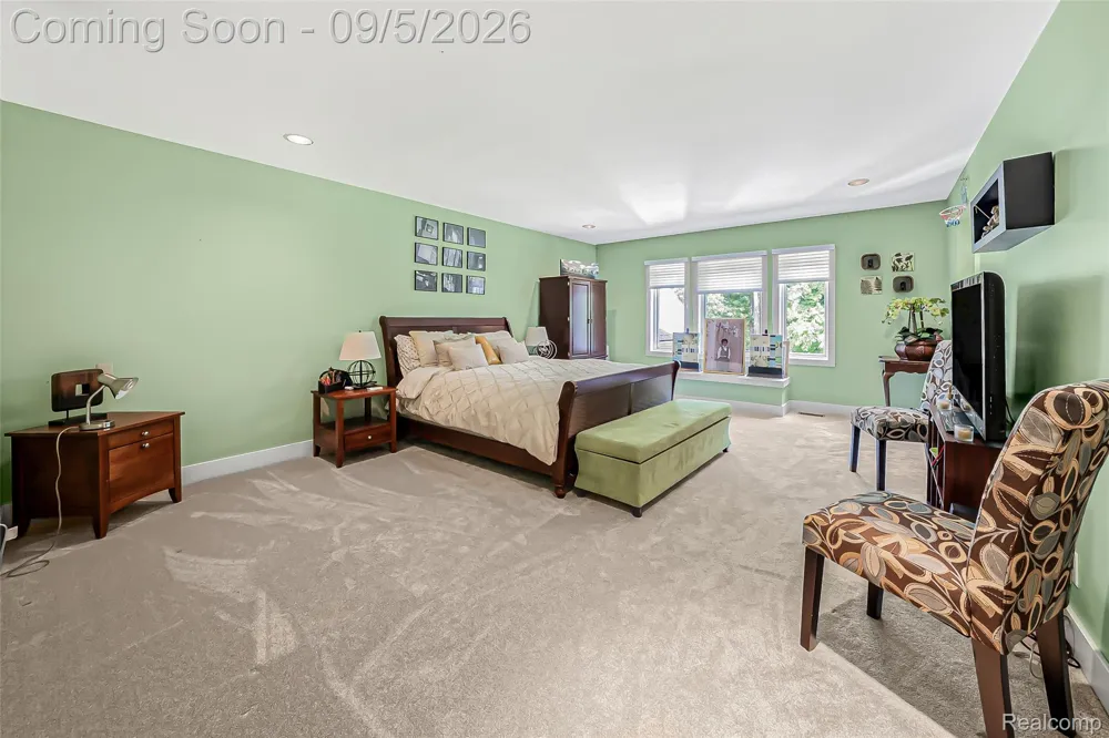 2785 Cranbrook Ridge Court Oakland Charter Township, MI 48306