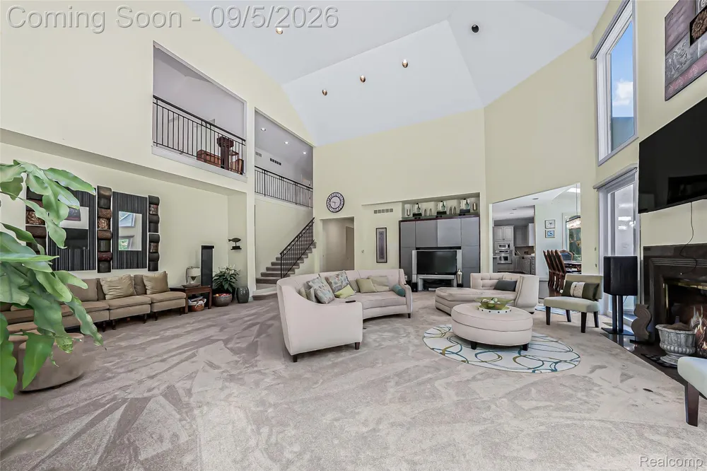 2785 Cranbrook Ridge Court Oakland Charter Township, MI 48306