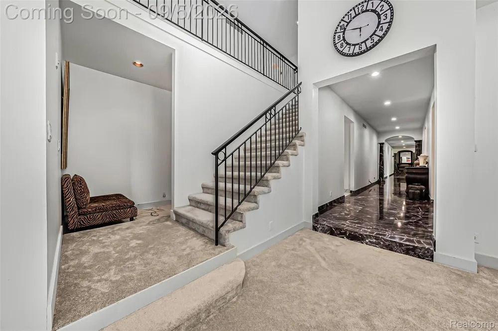 2785 Cranbrook Ridge Court Oakland Charter Township, MI 48306
