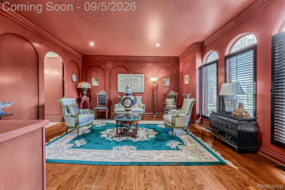 2785 Cranbrook Ridge Court Oakland Charter Township, MI 48306