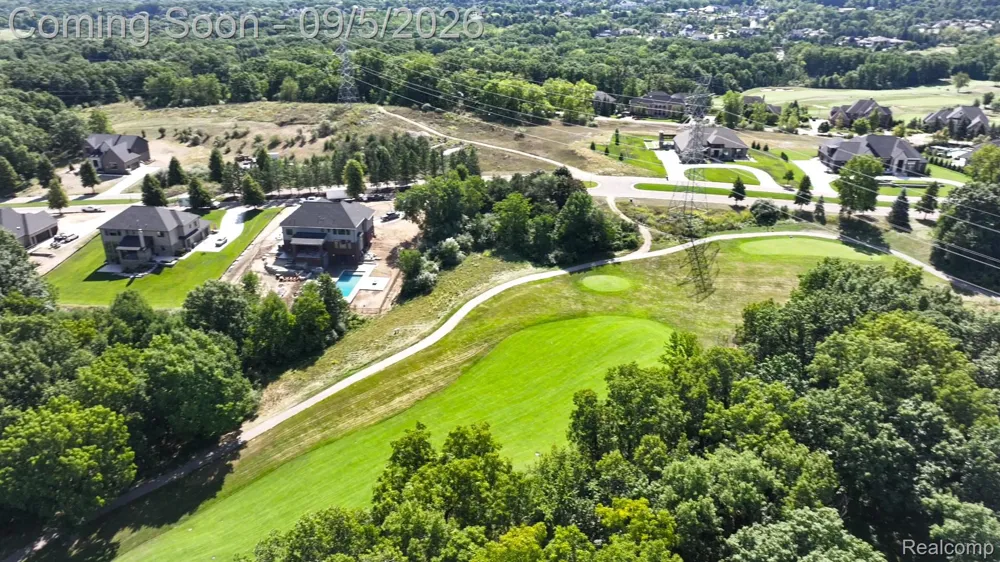 2785 Cranbrook Ridge Court Oakland Charter Township, MI 48306