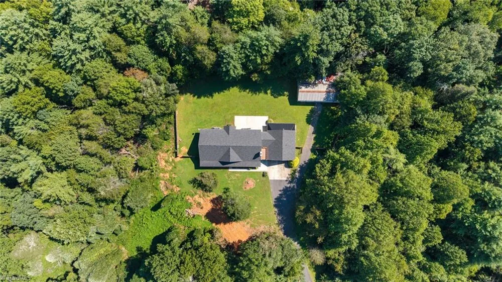949 Dav Road Hays, NC 28635