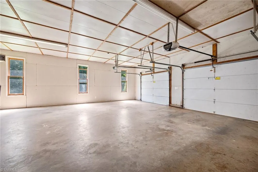 949 Dav Road Hays, NC 28635