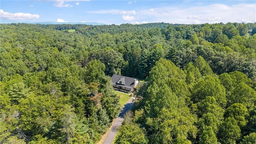 949 Dav Road Hays, NC 28635