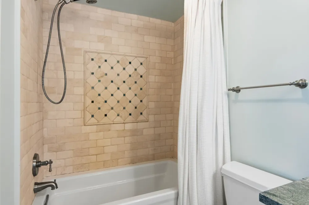 613 Traverse Street Elk Rapids Township, MI 49629
