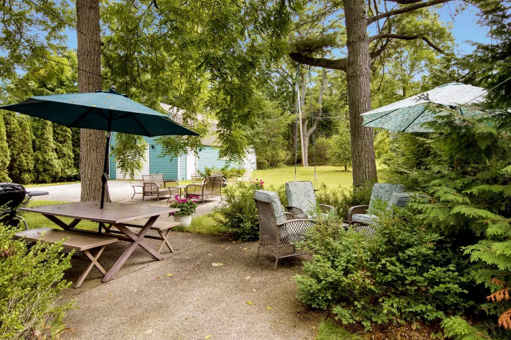 613 Traverse Street Elk Rapids Township, MI 49629
