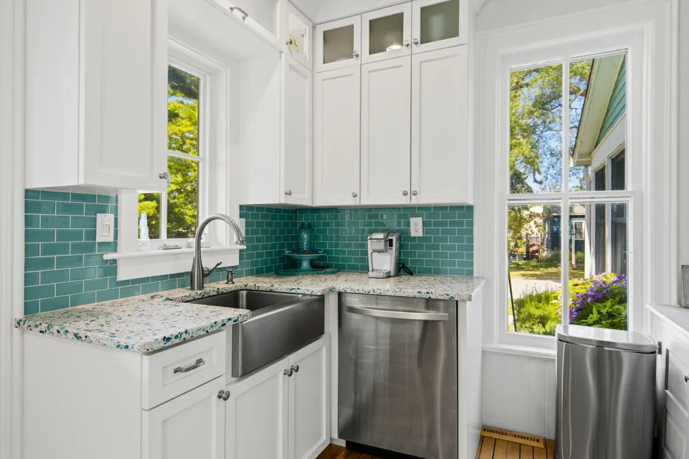 613 Traverse Street Elk Rapids Township, MI 49629