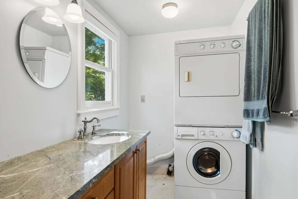 613 Traverse Street Elk Rapids Township, MI 49629