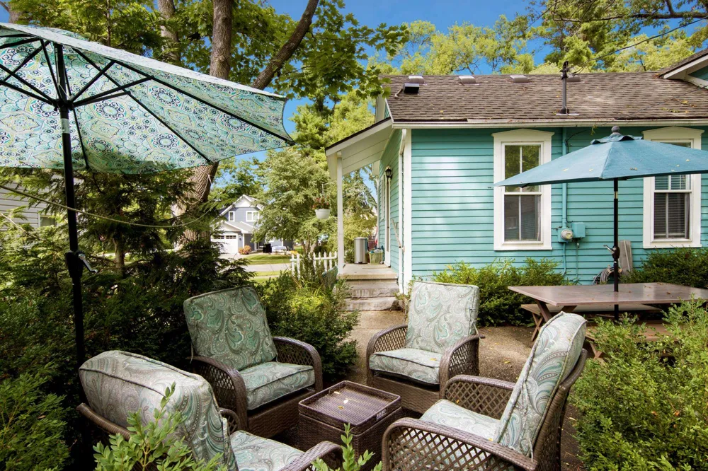 613 Traverse Street Elk Rapids Township, MI 49629