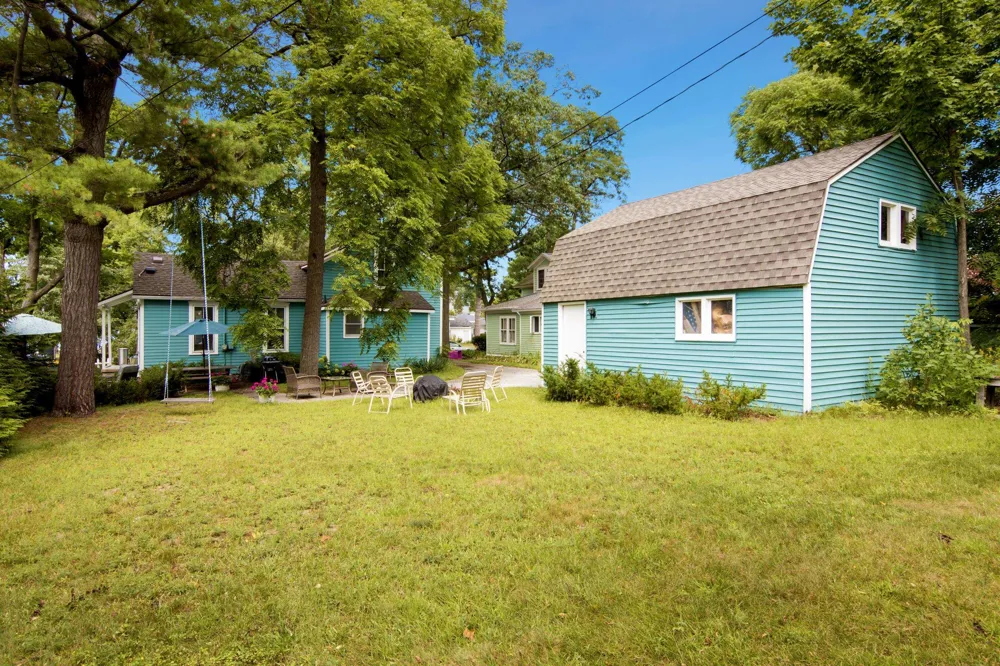 613 Traverse Street Elk Rapids Township, MI 49629