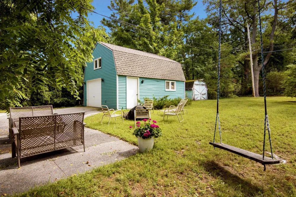 613 Traverse Street Elk Rapids Township, MI 49629