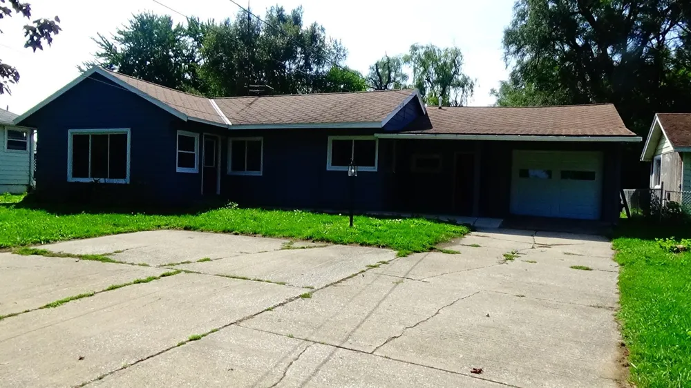 9774 E Lansing Road Vernon Township, MI 48429