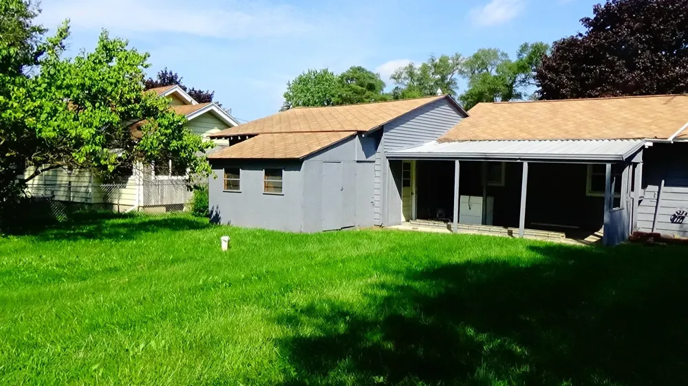 9774 E Lansing Road Vernon Township, MI 48429