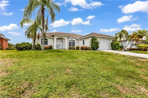 1352 Pine Siskin Drive