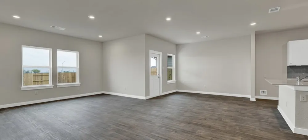 629 JANE LONG DRIVE San Marcos, TX 78666