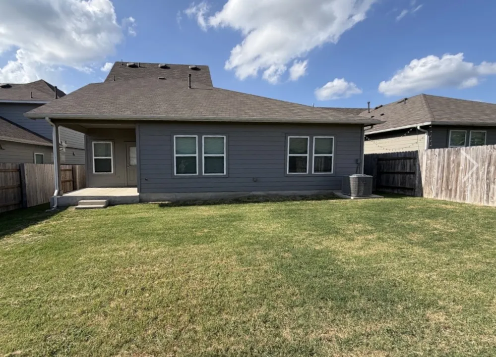 629 JANE LONG DRIVE San Marcos, TX 78666