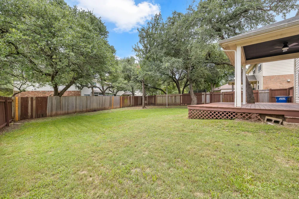 1104 Iron Horse Leander, TX 78641
