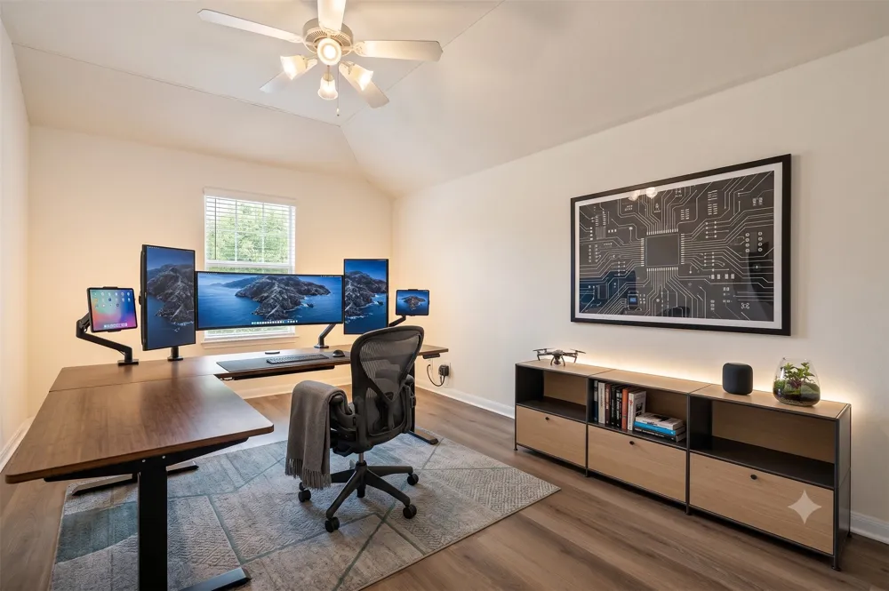 1104 Iron Horse Leander, TX 78641