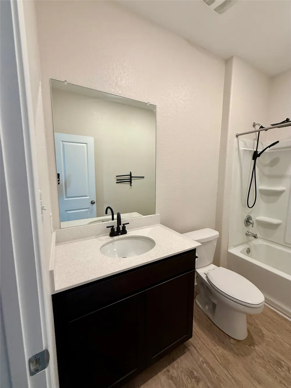 1104 Minnow Lane Bastrop, TX 78602