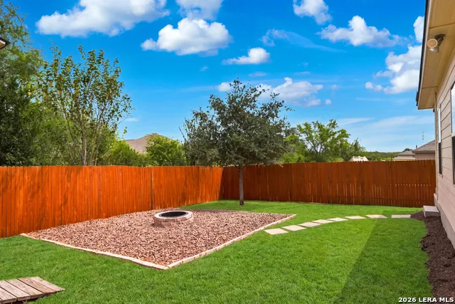 8306 BENDING WILLOW San Antonio, TX 78223
