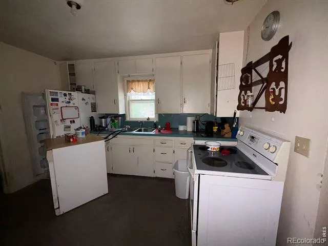 711 Lincoln Street Brush, CO 80723