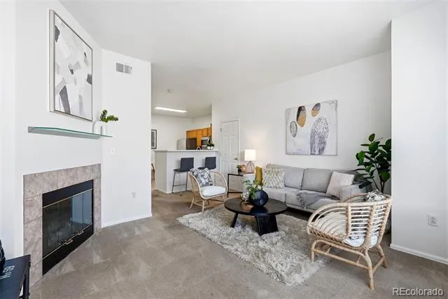 912 S Yampa Street #107 Aurora, CO 80017