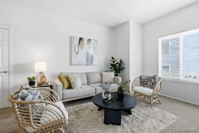 912 S Yampa Street #107 Aurora, CO 80017