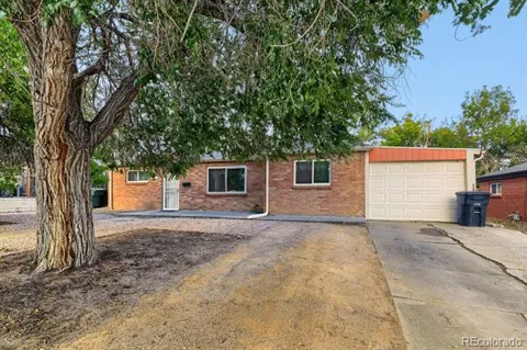 9390 Nagel Drive