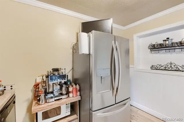 9390 Nagel Drive Denver, CO 80229