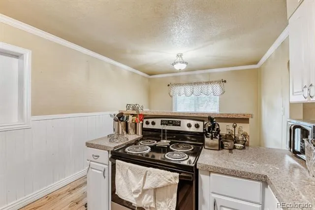 9390 Nagel Drive Denver, CO 80229