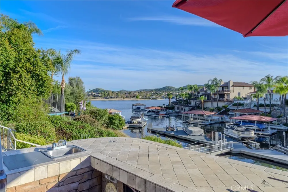 30010 Big Range Road Canyon Lake, CA 92587
