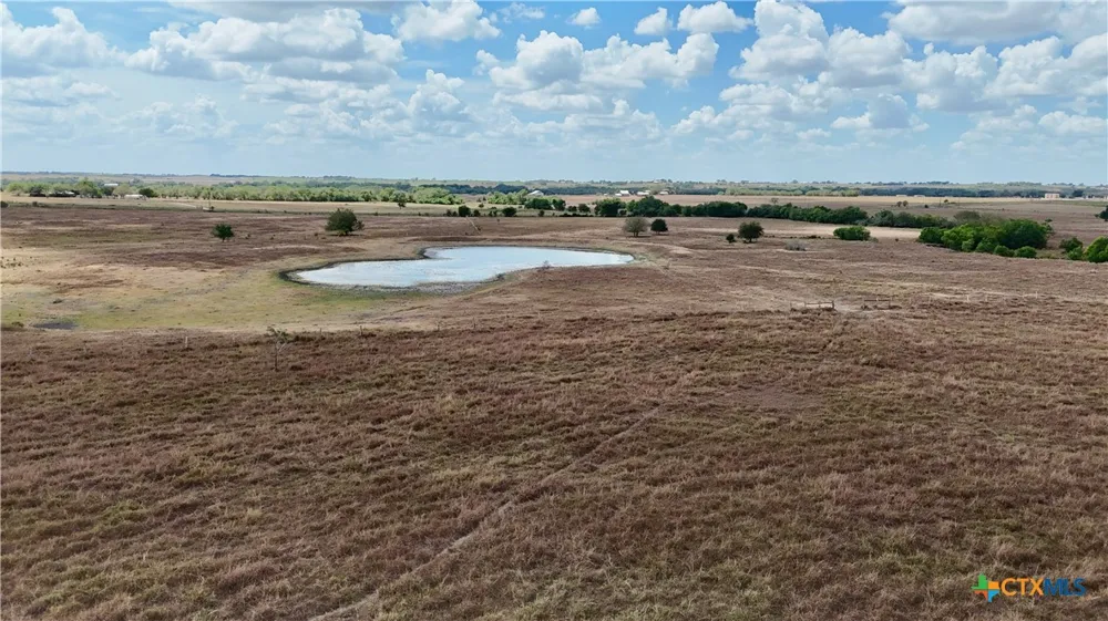 Fm 1891 Shiner, TX 77984