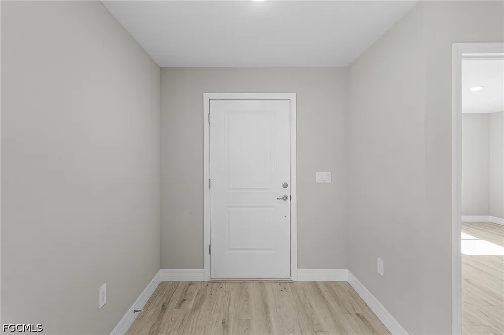 Oakshire Lane Lehigh Acres, FL 33972