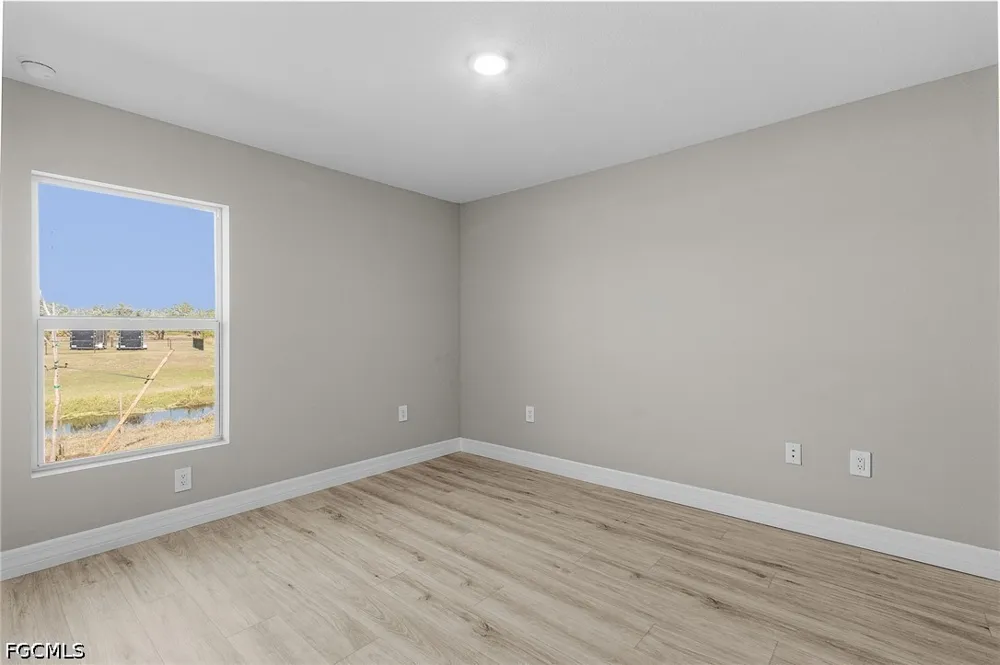 Oakshire Lane Lehigh Acres, FL 33972