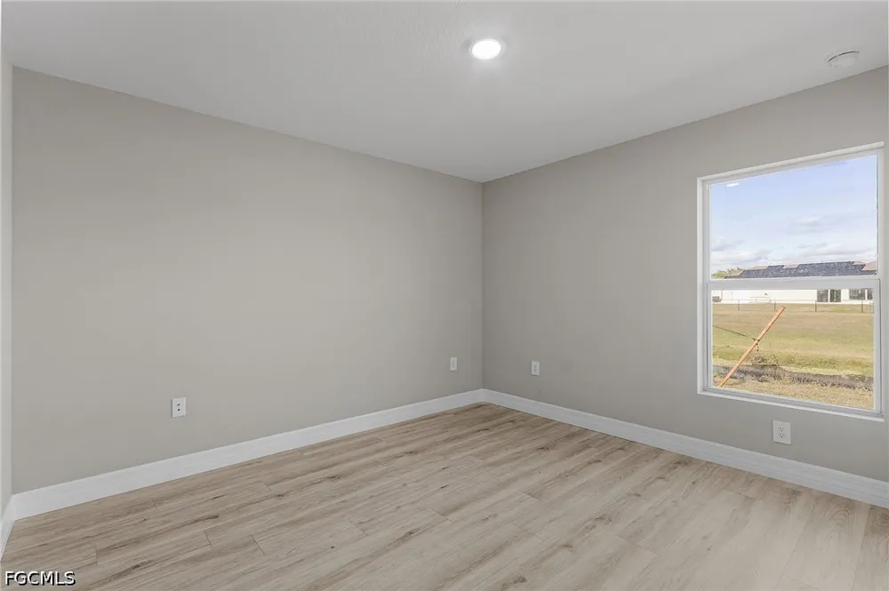 Oakshire Lane Lehigh Acres, FL 33972