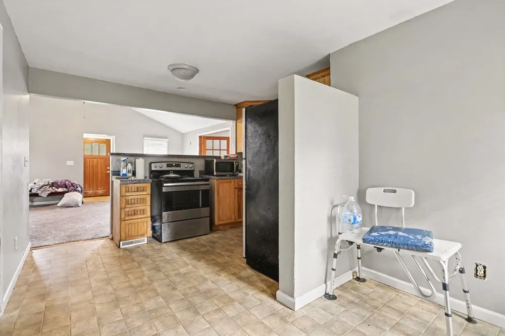 3915 M-140 Watervliet, MI 49098