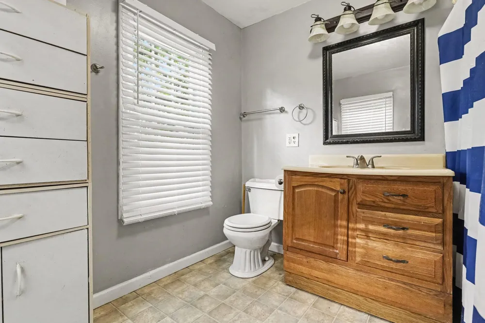 3915 M-140 Watervliet, MI 49098